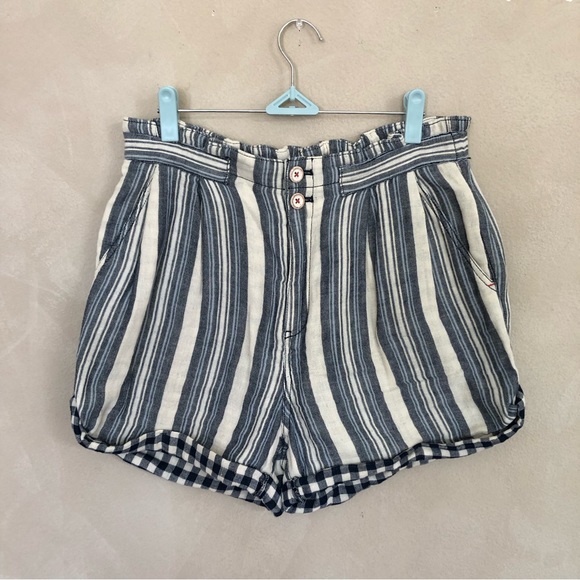 Anthro Pilcro everyday striped shorts - Picture 1 of 6